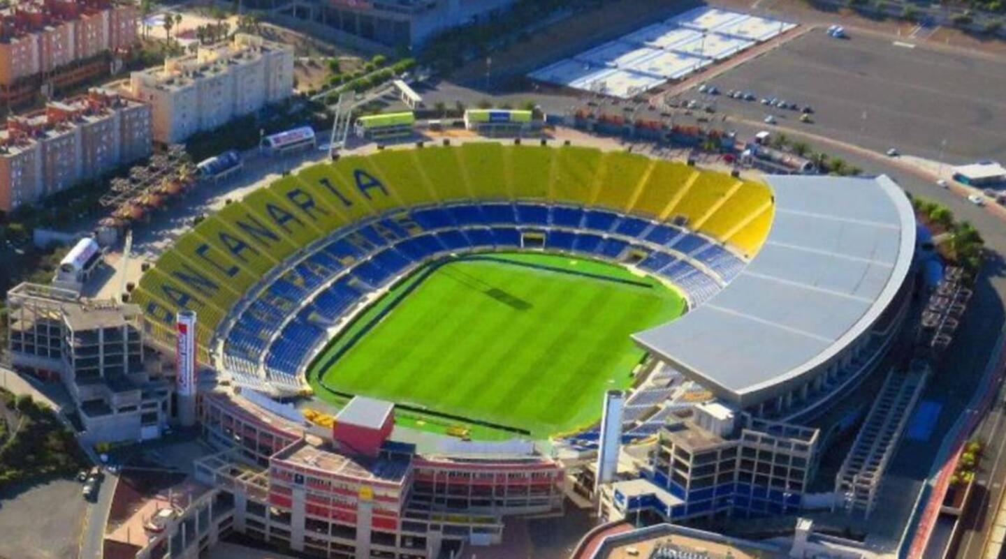 Lightbooking 7 Palmas Estadio - Gran Canaria Arena Las Palmas Exterior photo